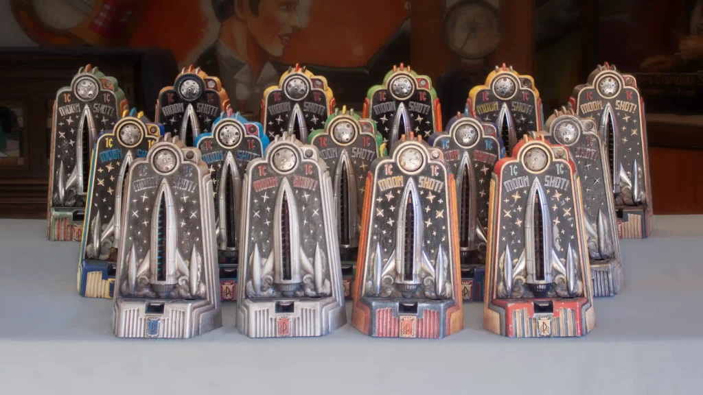 Moon Shot! Finger Striker Arcade Machine Trade Stimulator